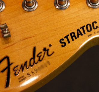 Cómo verificar el número de serie de una Fender 2 Guitarra Fender número de serie