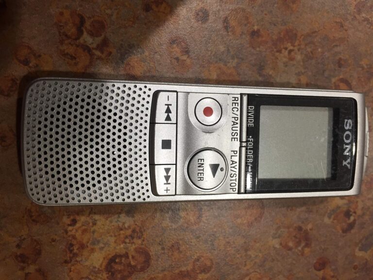 Qué características debe tener una grabadora con micrófono para niños 4 Qué características debe tener una grabadora con micrófono para niños