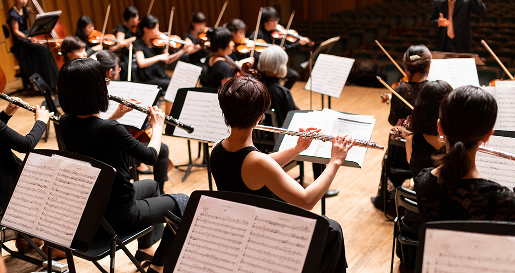 Cuántos instrumentos componen una orquesta sinfónica tradicional 1 orquesta