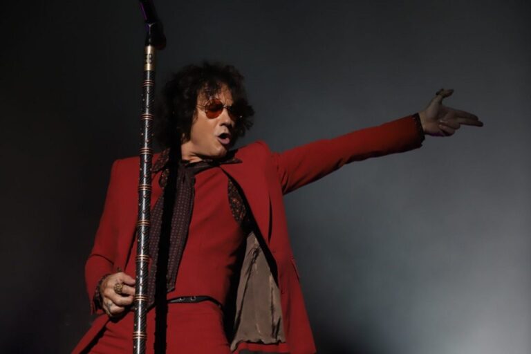 Qué significa "Dos veces al día" de Bunbury y su impacto musical 4 Qué significa «Dos veces al día» de Bunbury y su impacto musical