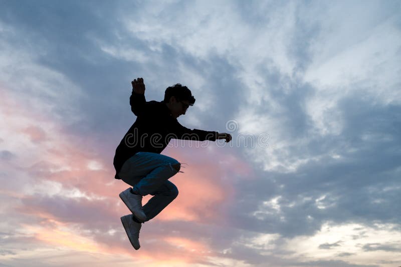 Por qué y sigue saltando saltando sin parar se ha vuelto popular 1 saltando